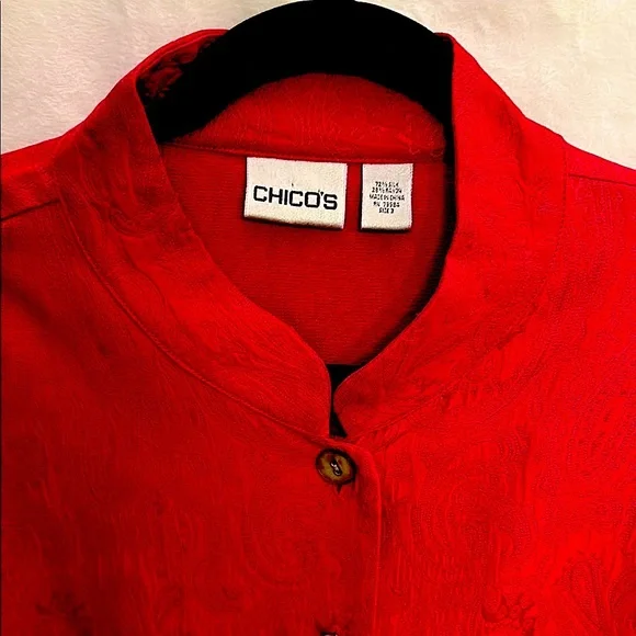 Chico's Red Silk Blend Top Chico’s Size 3 - Picture 2 of 8